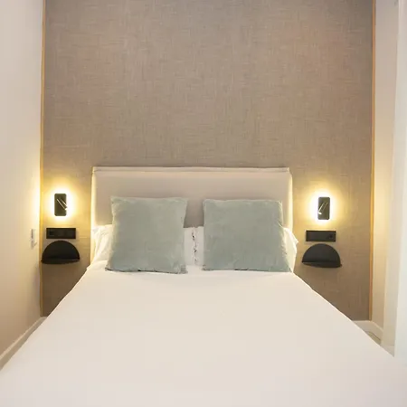 Chinitas Urban Rooms-3