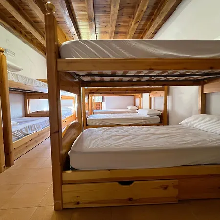 Albergue Pinares - La Casona de Revenga-3