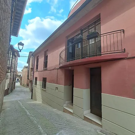 ALBERGUE CASA ARQUEÑA sólo peregrinos con credenciales-3