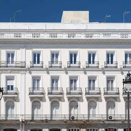 LUTHIA Puerta del Sol-2