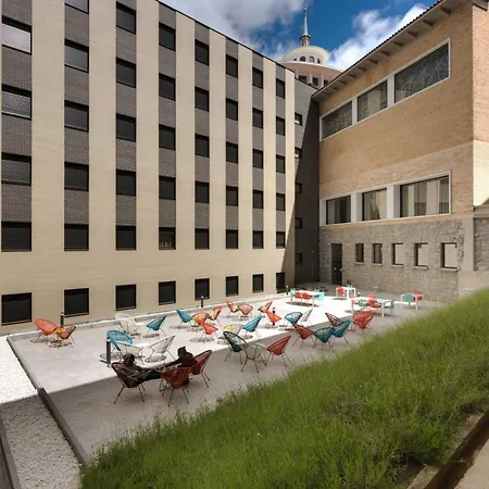 Livensa Living Pamplona-3