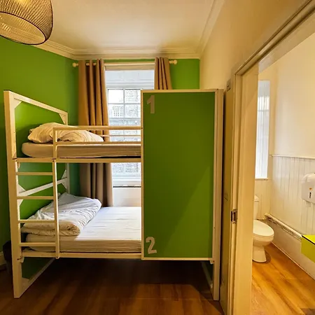 Safestay Edinburgh Cowgate-3