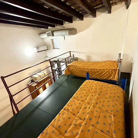 Granados Hostel-2
