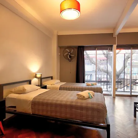 Play Hostel Soho-2