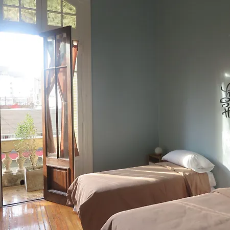Sabatico Travelers Hostel & Guesthouse-3