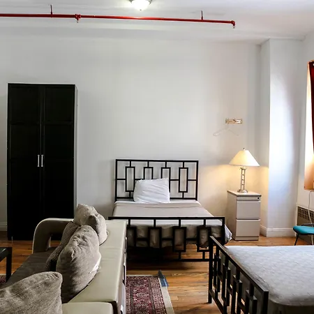 Ny Moore Hostel-3