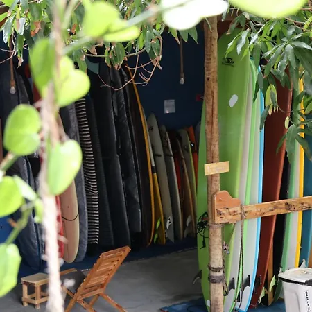 Sequência Surf Paradise HOSTEL E POUSADA-2