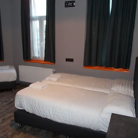 Urban City Centre Hostel-2