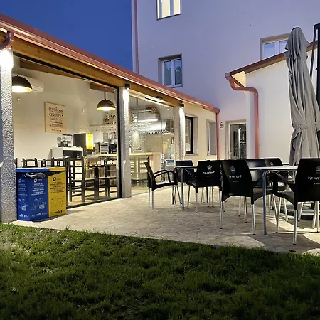 Albergue San Anton-3