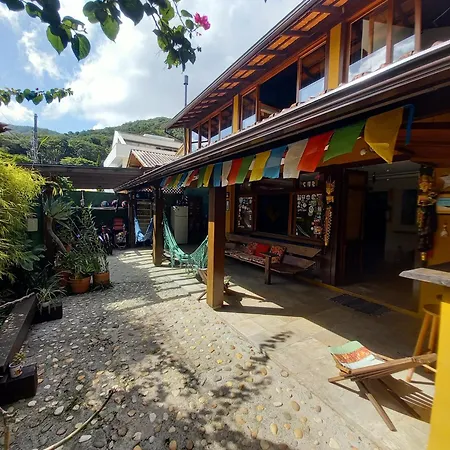 Submarino Hostel-2