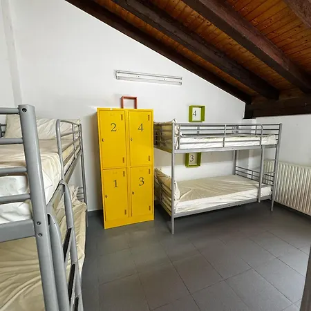 Albergue De Lastur-2