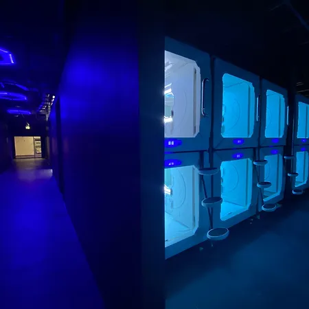 Space Night Capsule Hostel-2