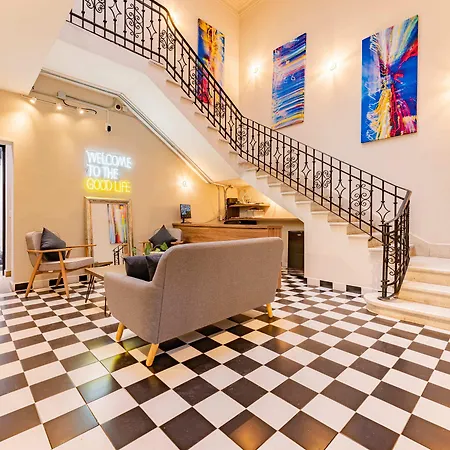 Casa Danubio Reforma by VH-2