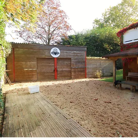 Latas Surf House-3