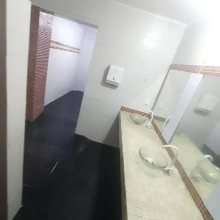 Lakehouse 24Hs Hostel Lagoa Conceicao-2