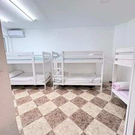Historic Malaga Centro Rooms-3
