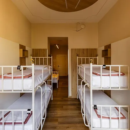 Hostel Archi Rossi-3