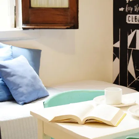 Lopez Hostel & Suites-3