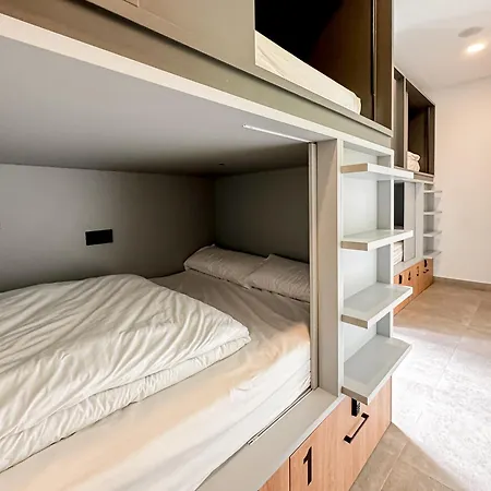 Funker Hostel-2
