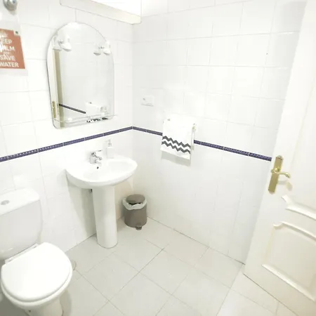 Gijon Surf Hostel-2