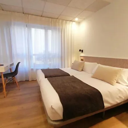 Auditorio Rooms Boutique Oviedo-3