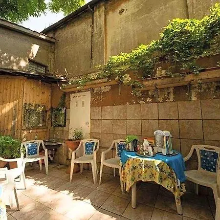 Sunshine Hostel-3