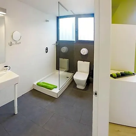Room018Bcn-3
