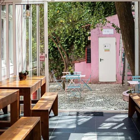 Safestay Lisbon Bairro Alto-3