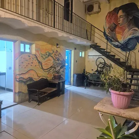 Montevideo Port Hostel-3