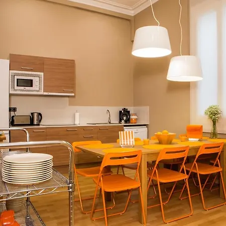 Born Barcelona Hostel-3