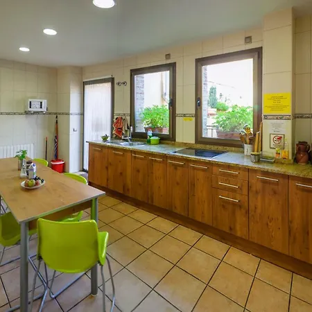 Albergue San Saturnino-3