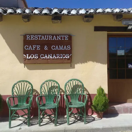 Los Canarios-2