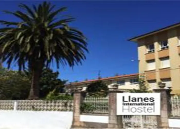 Llanes International Hostel Póo