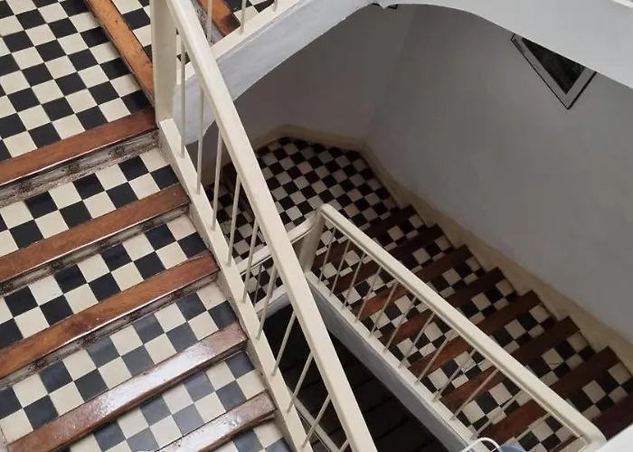 Casa de la Abuela Albergue Los Arcos