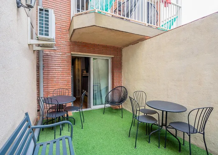 Albergue Casa Barcelo Camp Nou Barcelona L'Hospitalet de Llobregat