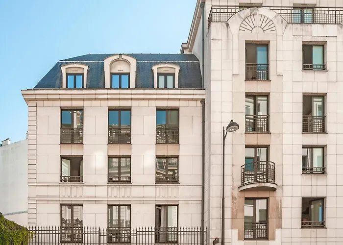 Albergue Adveniat París