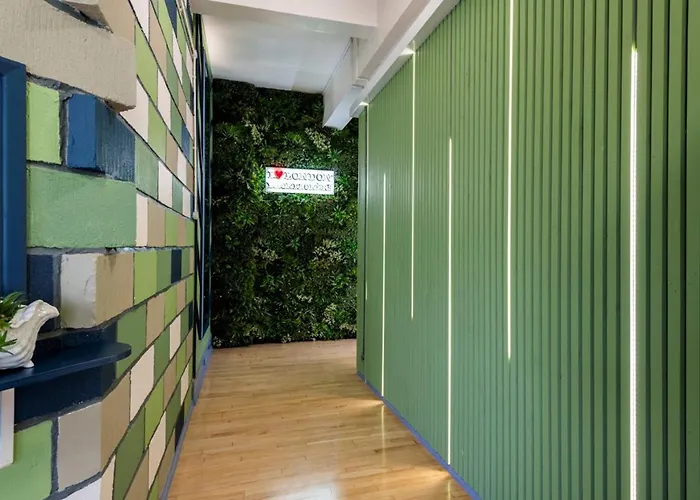 London Backpackers Youth Hostel 18 - 35 Years Old Only