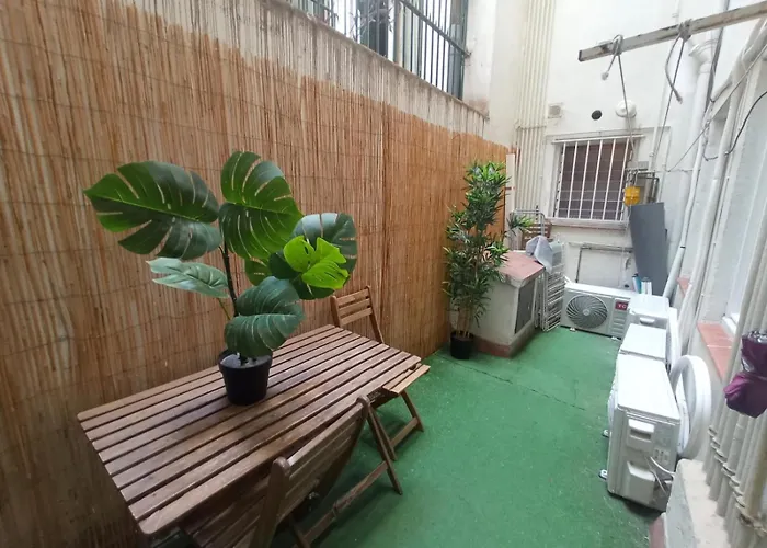 Private Rooms On Tamarit Street Barcelona