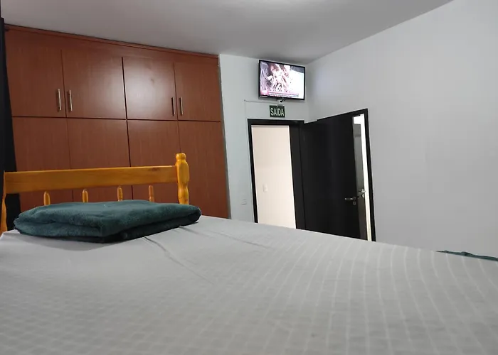 Ferdin Hostel E Pousada Joinville