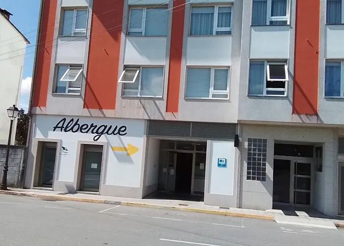Hostel & Rooms O Albergue Da Meiga Padrón