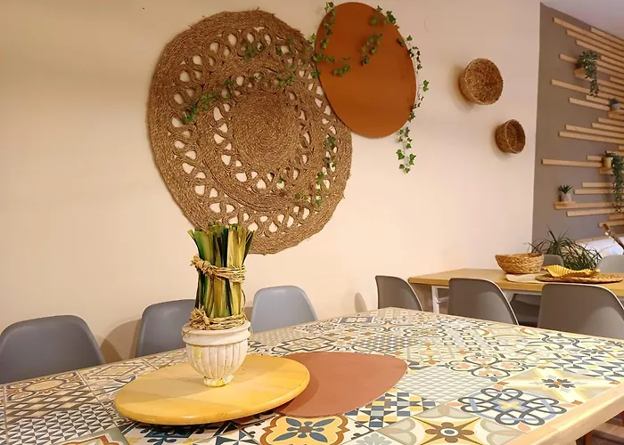 Nómada Hostel - Surf&pilgrim House San Vicente De La Barquera