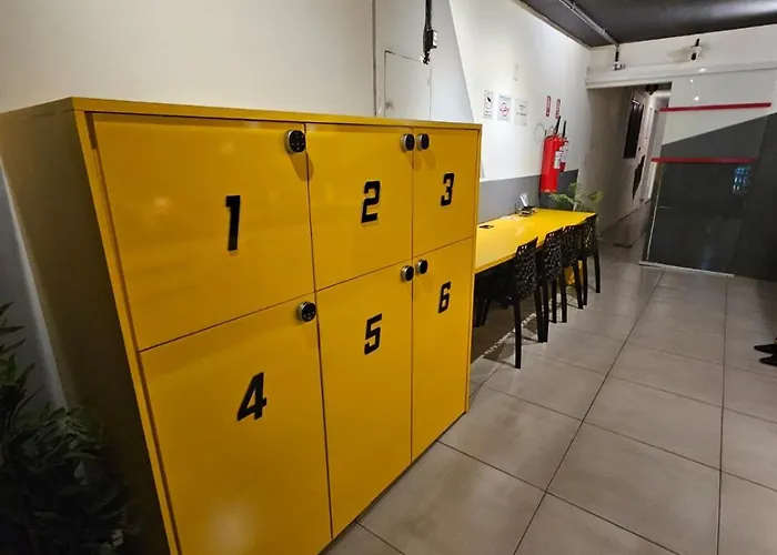 AlbergueLÍAH &Suites