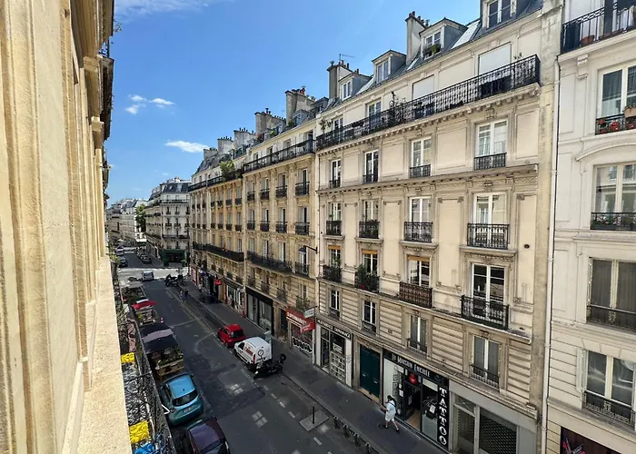 Le Regent Montmartre By Hiphophostels