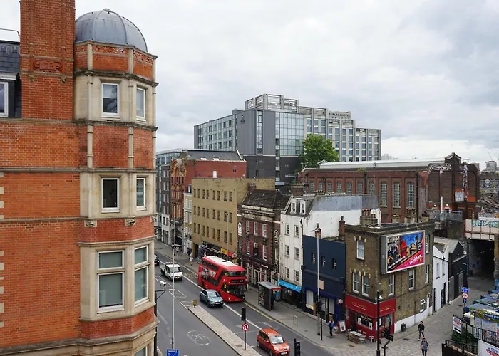 The Walrus Bar And Hostel Londres