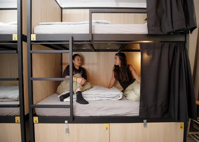 Hostel One Paralelo Barcelona