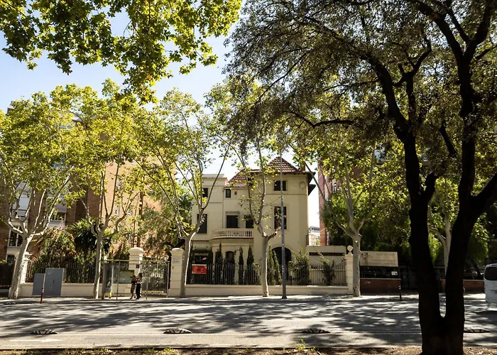 Leevin Stay Hostel Barcelona
