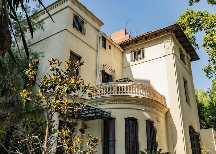 Leevin Stay Hostel Barcelona