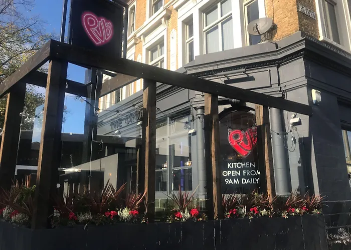 Publove @ The Crown, Battersea Londres