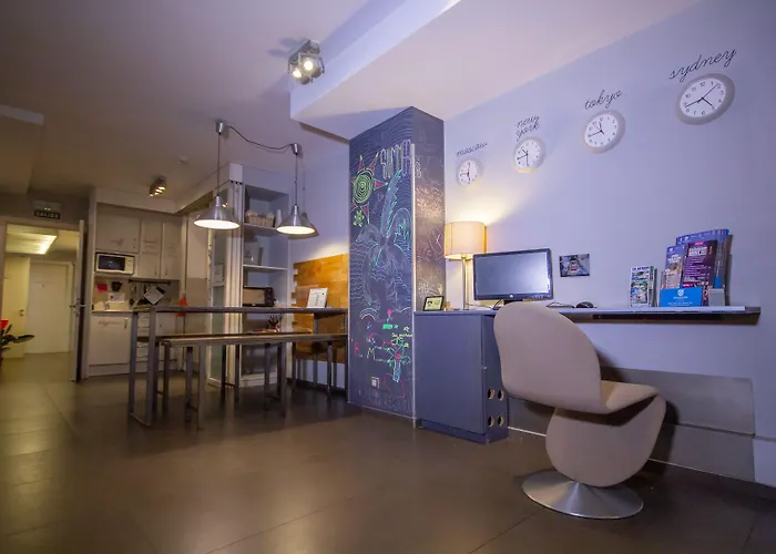 Don Moustache Boutique Hostel Barcelona