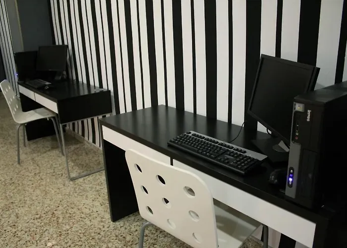 Quart Youth Hostel & Apartments Valencia